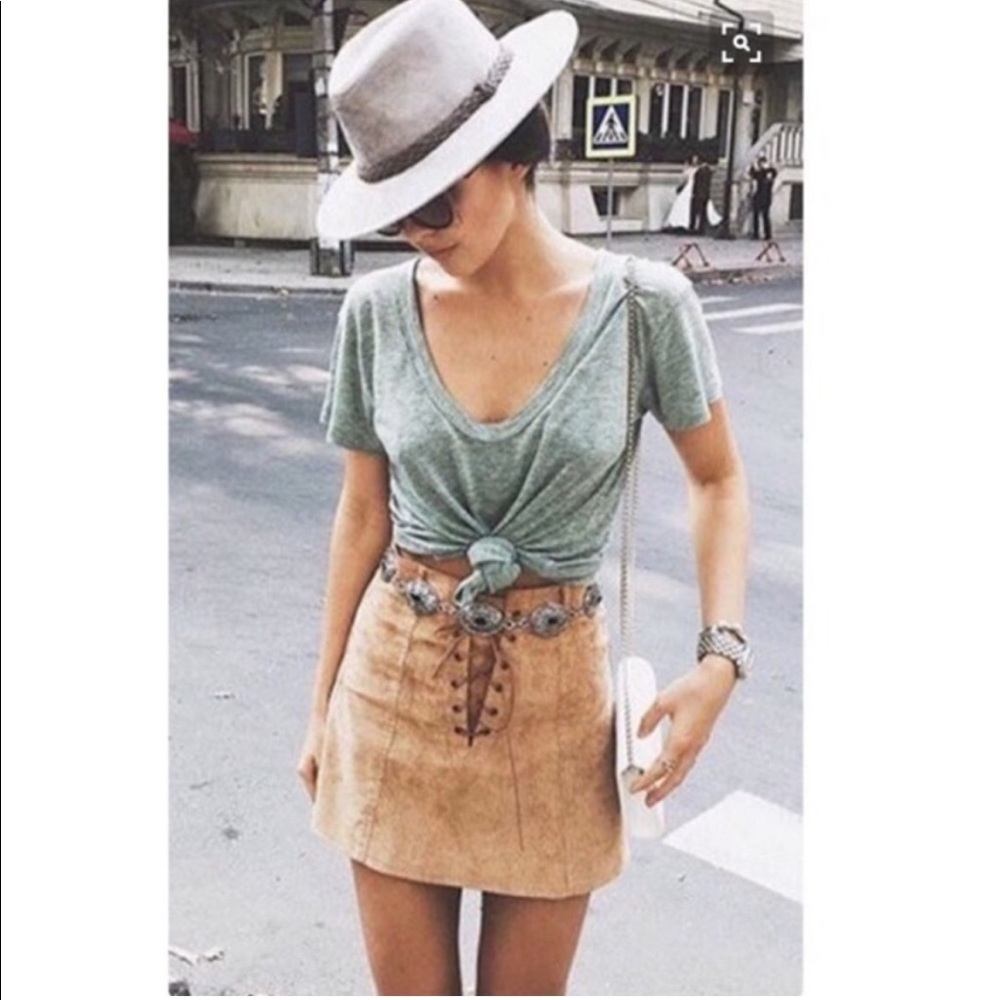 EUC LF tan corduroy lace up mini skirt 8/small